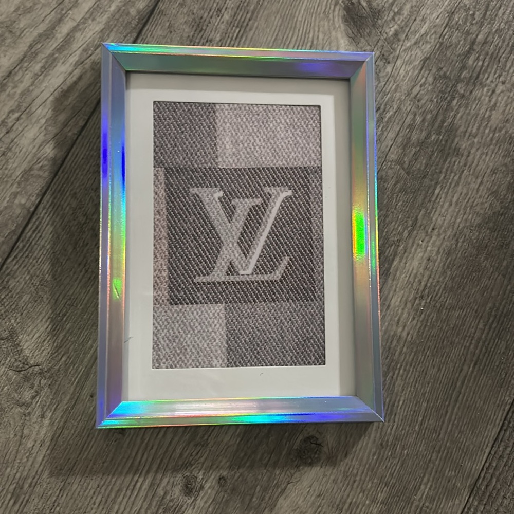 Iridescent Photo Frame with Picture - Picture 4 of 11